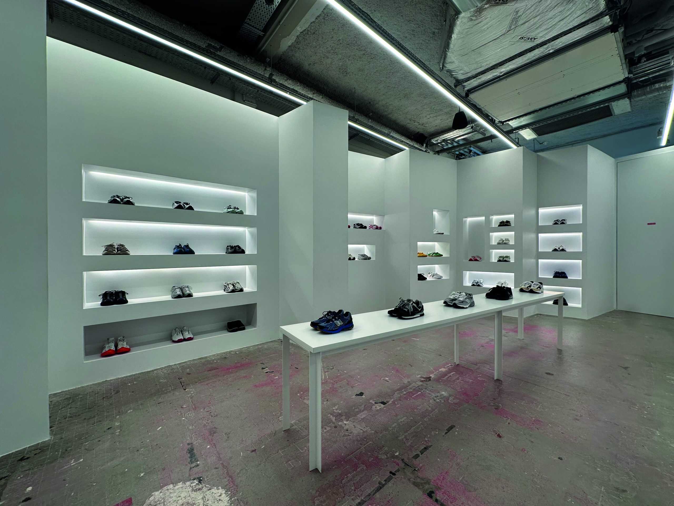 DOVER STREET MARKET IN PARIS DOVER STREET MARKET IN PARIS